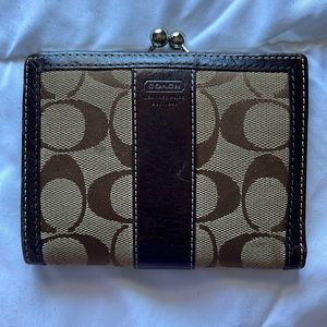 Coach wallet